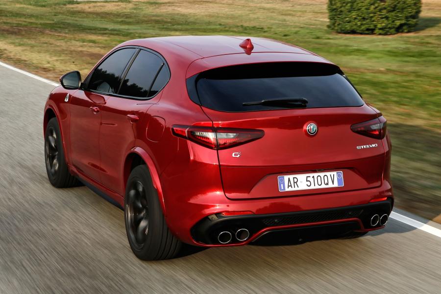  Alfa Romeo Stelvio Quadrifoglio (949) 2017 года  (WW) (фото 21 из 51)